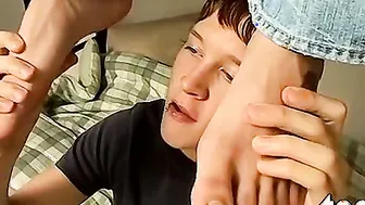 Hung dicks are stroked to the limit to get the cum flowing
