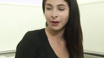 Teen trans Alexa Scout give gloryhole bj