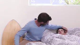 Twinks Bareback Threesome with Creamped Ass