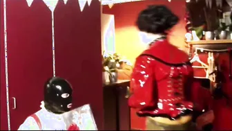 Latex Piss education with Lexi Dark