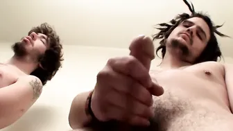 Horny fuck buddies Samuel Phantom and Drift jerk off