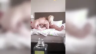 Muscle Cock gave too much tip to the bar teen waitress
