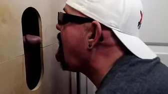 He really loves blowing that glory hole tool like a pro