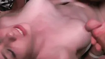 Handsome babes with big tits sucking cocks at bukkake party