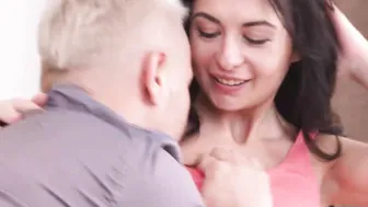 Brunette Seymour Wish makes her man weak with blowjob