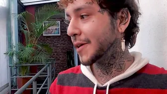 Discovering the hot new neighbors ass