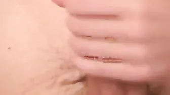 Frat dude with a thick long dick doing his first solo on cam