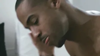 Muscular lad Tigger Redd rides thick rock hard cock after BJ
