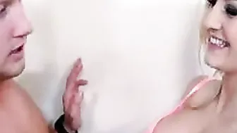 European Sienna Day fucking inside the restroom with her blue eyes