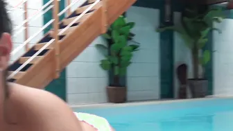 Babe sucks and fucks by the pool while boyfriend observes
