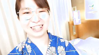 Momoko Azuma returns to our studios and wears a yakata to masturbate two