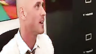 Ash Hollywood fucking inside the desk with her slim