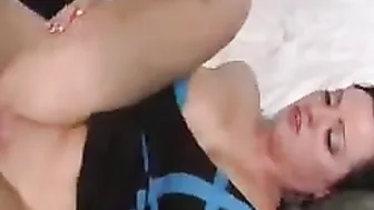 Mandy Haze fucking inside the bed with her average body