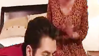 Joslyn James Takes Giovanni to Sexual Bliss