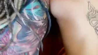 Tattooed Kylie and Piggy threesome cock riding after rimming