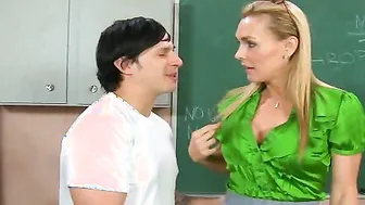Tanyas Classroom Adventure - Teacher Fucks Student In Uniform