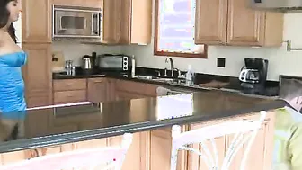 Isis Love fucking into the kitchen with her african hair