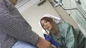 Maki Koizumi works as cleaning staff and fucks a man inside a outdoors WC