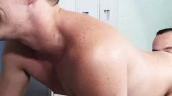 Tattooed hunk barefucked his pervy stepson after deepthroat