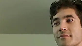 Classy men have a dick sucking competition in threesome