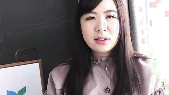 Nozomi Minami plays with our between her gigantic breasts