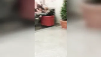 Suge pula in baie la mall