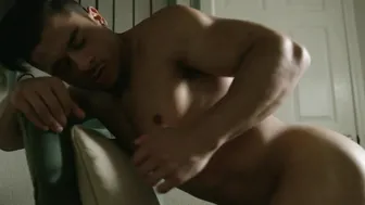 Muscular hottie plays with his lush ass and juicy cock