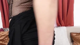 This naughty MILF loves to play with her shaved pussy