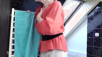 Mat porn video – Naughty mature lady catching a toy boy in the bathroom