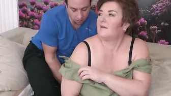Mature BBW doing her toy boy