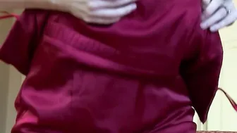 Hot Mom playing with her wet pussy