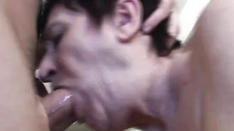 Horny mature slut fucking and sucking hard