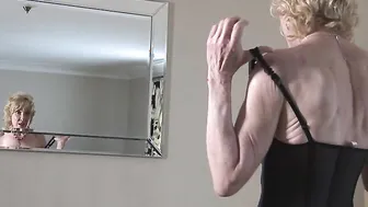 Naughty housewife showing off her hot body