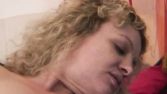 Mat porn video – Chubby mature slut playing with herself 4