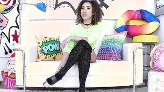 Kiras Pussy Pounding