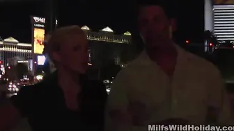 Big Tits Milf Heidi Teases His Hunk