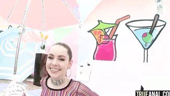 Naomis First Anal 3