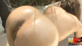 Ebony Victory Phoenix Teases Her Ass