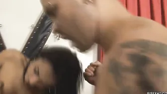 Latina Lures Boyfriend Into an MMF