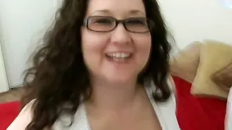 Busty BBW Showing Off Her Goods