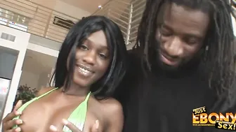 Sole Dior Showing Off Her Booty 2
