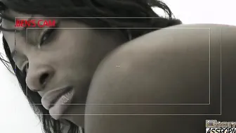 Ebony Melvina Raquel twerking