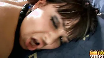 Yulya gives a messy blowjob