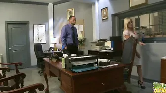 Angelina Ash showing whos boss