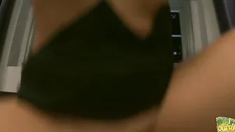 MILF Isis Love rides the dick