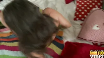 Julia gets her asshole filled