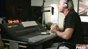 Hot chicks showing up for an interview 4K