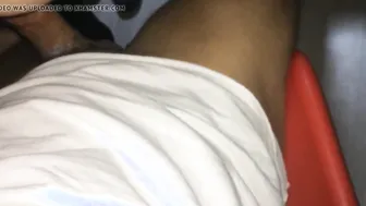 coquine devant la tete