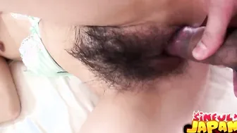 Ayumi Kisa Surrenders Her Bushy Box