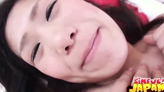 Yukari Shows Her Nice Big Boobs